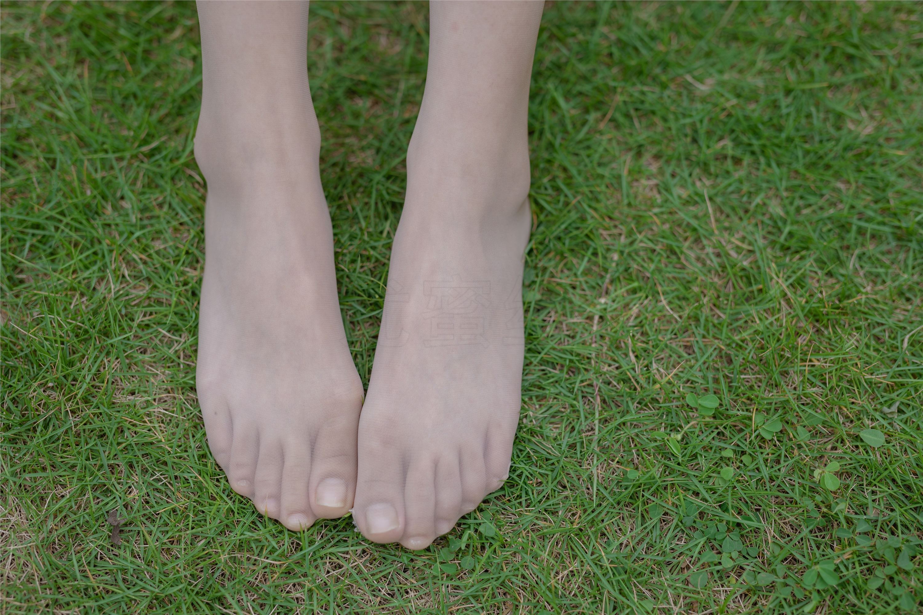 尤蜜丝 穿搭写真 NO.049